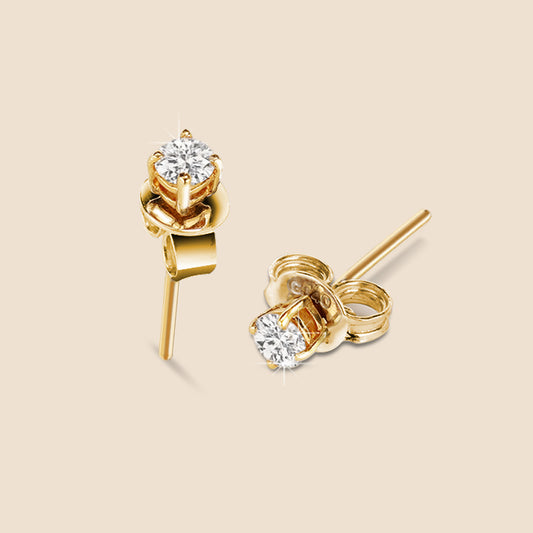 Four-Claw Diamond Stud Earrings (1/3 ct. tw.)